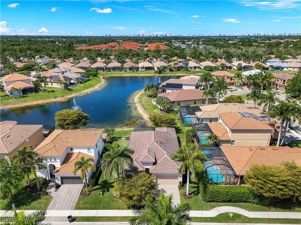 1685 Serrano Circle Naples FL 34105