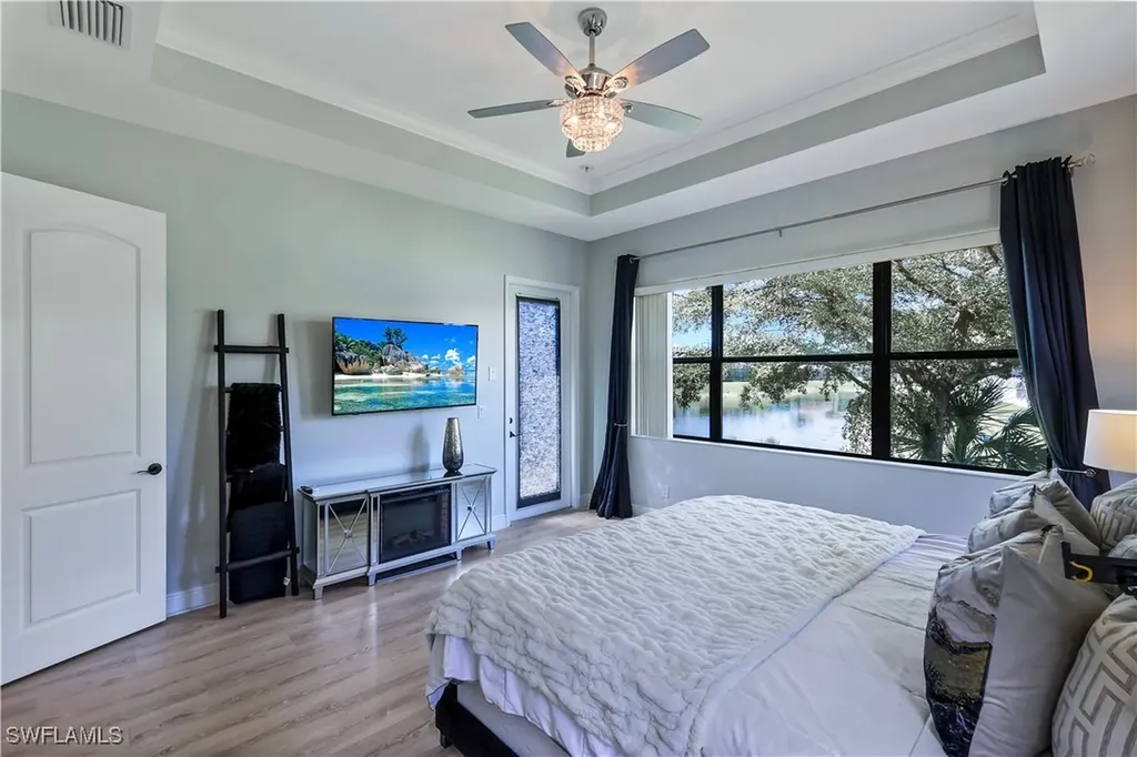 1685 Serrano Circle Naples FL 34105