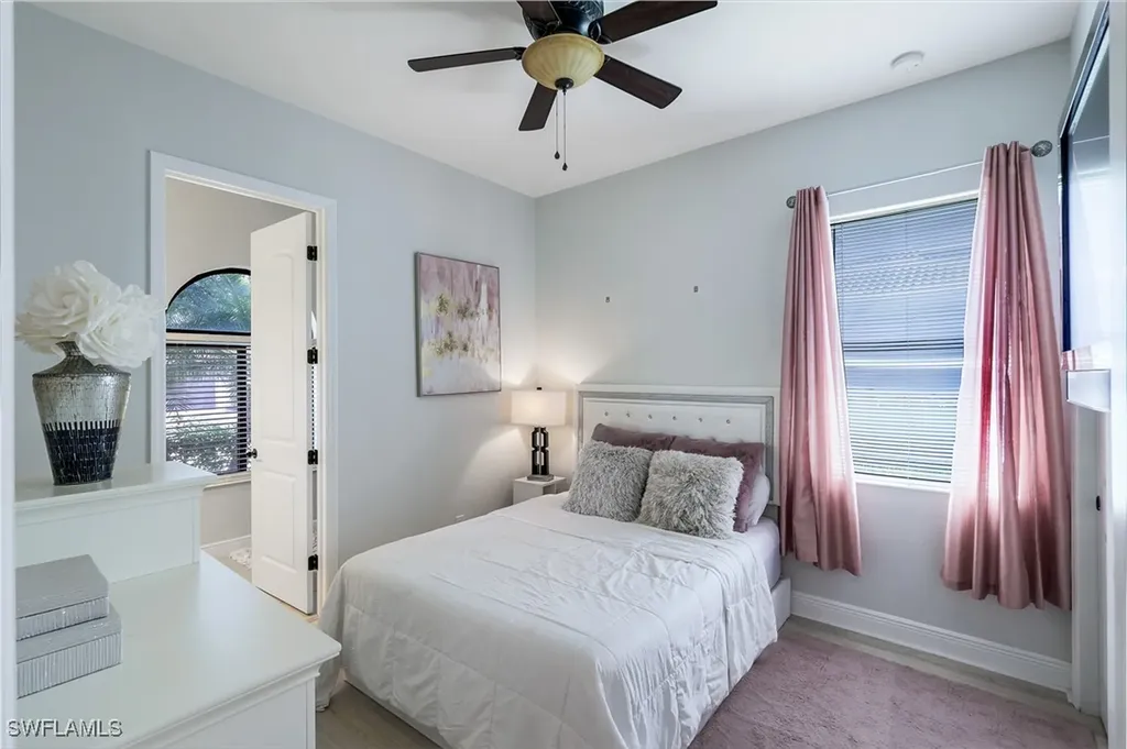 1685 Serrano Circle Naples FL 34105