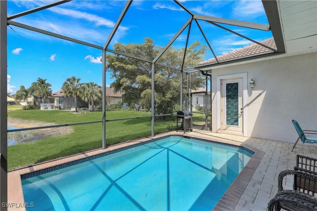 1685 Serrano Circle Naples FL 34105