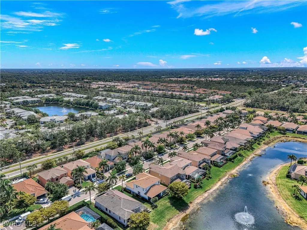 1685 Serrano Circle Naples FL 34105