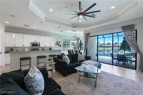 1685 Serrano Circle Naples FL 34105