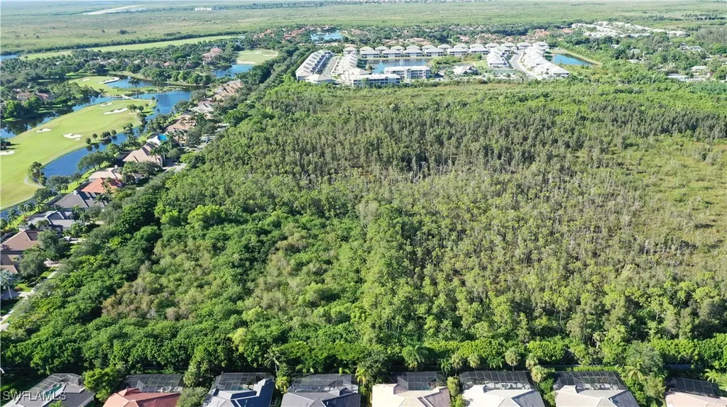 Port Au Prince Road Naples FL 34114