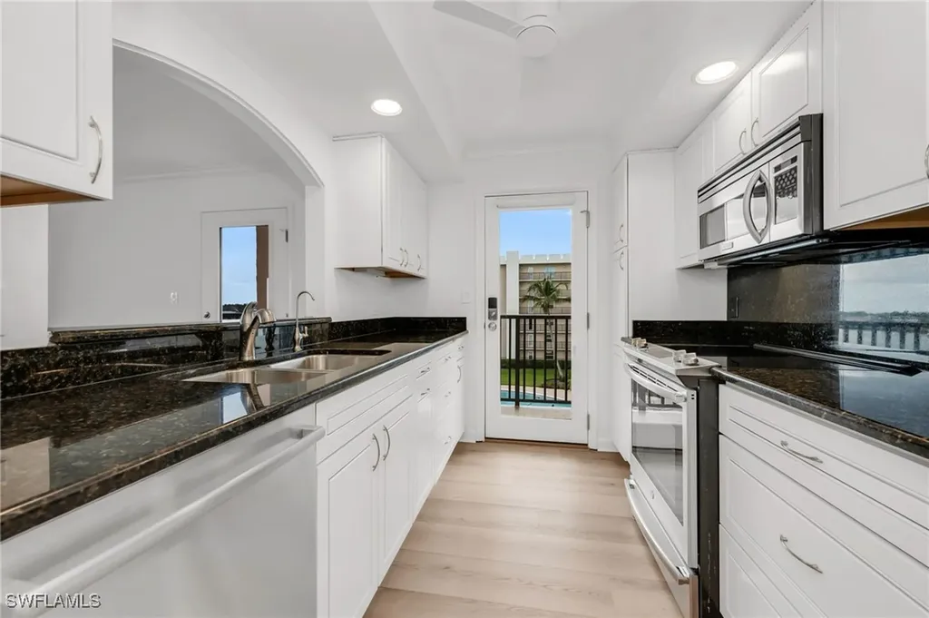 3500 Gulf Shore Boulevard N Naples FL 34103