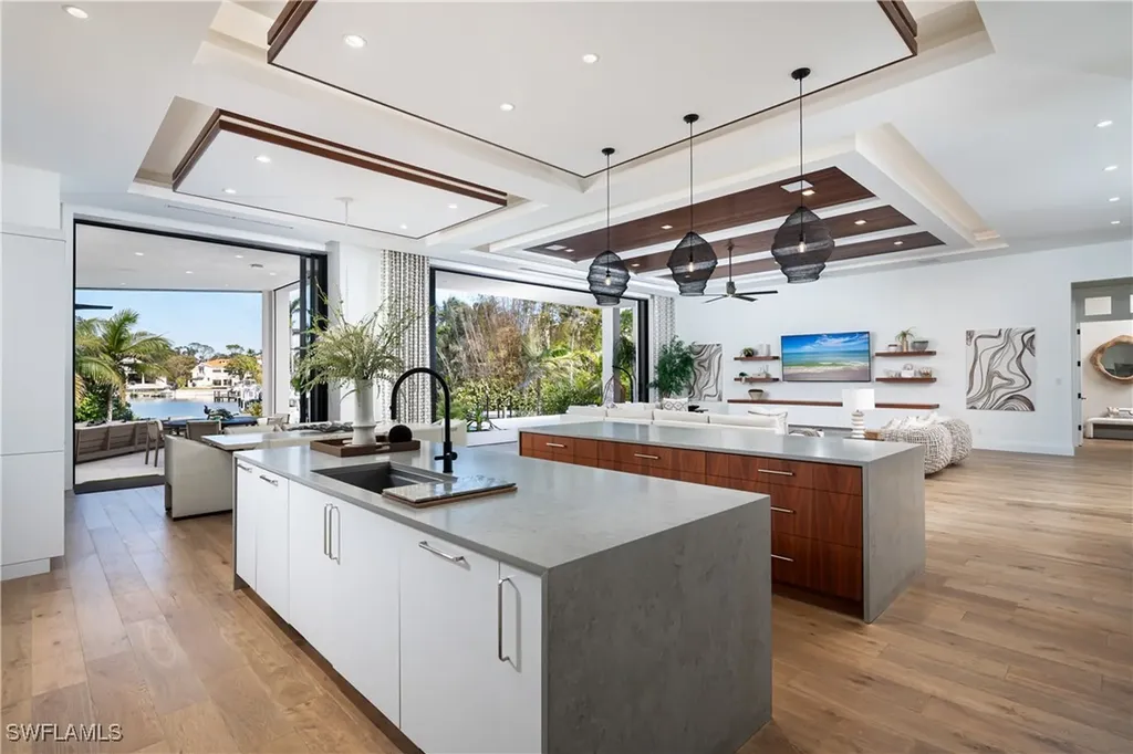 441 Mooring Line Drive Naples FL 34102