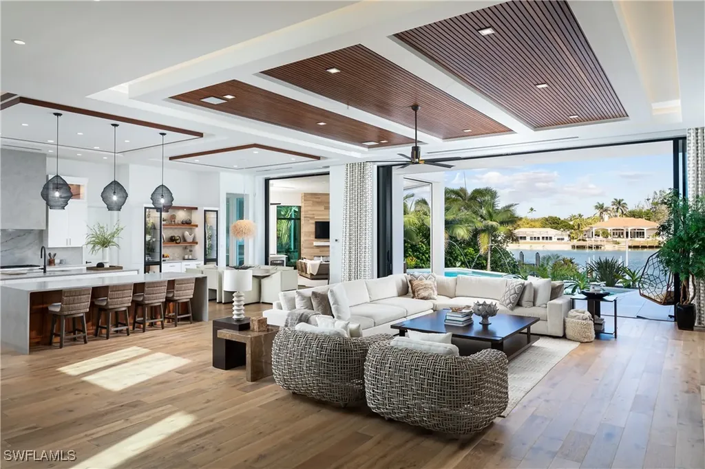 441 Mooring Line Drive Naples FL 34102