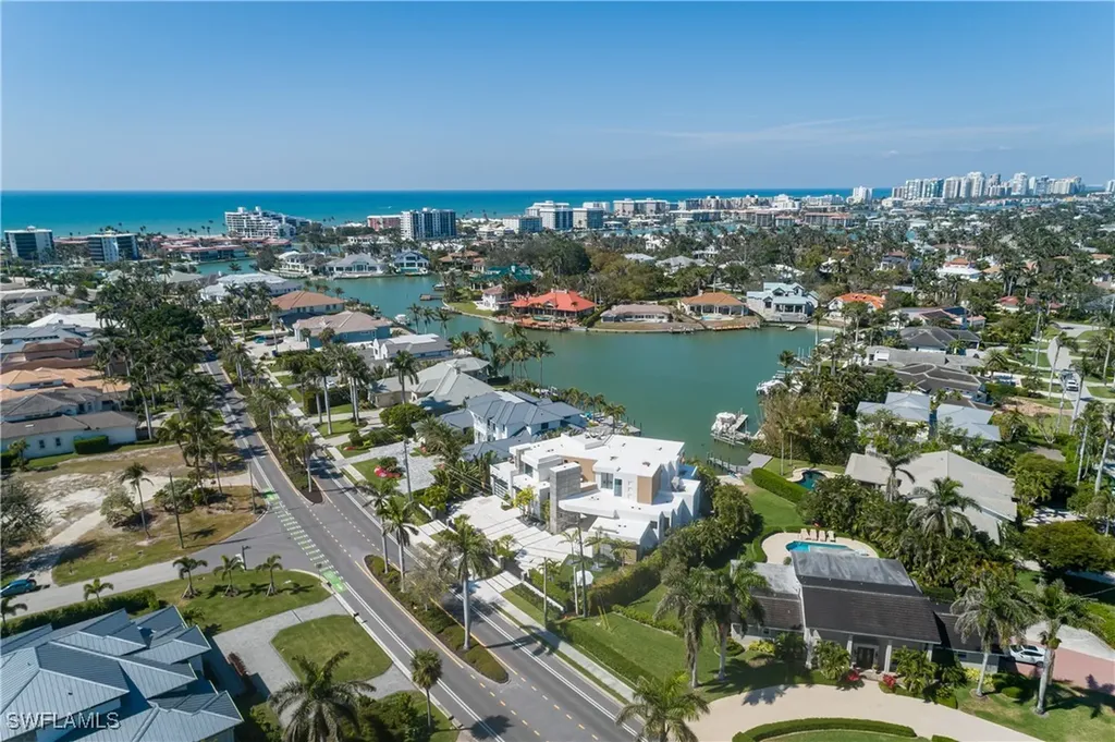 441 Mooring Line Drive Naples FL 34102