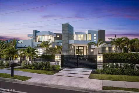 441 Mooring Line Drive Naples FL 34102