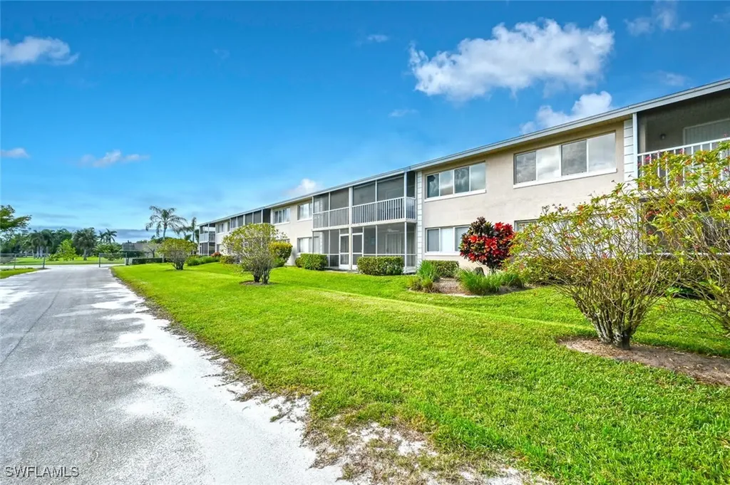 240 Pebble Beach Boulevard Naples FL 34113