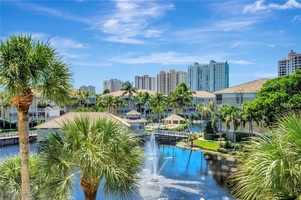 7654 Pebble Creek Circle Naples FL 34108