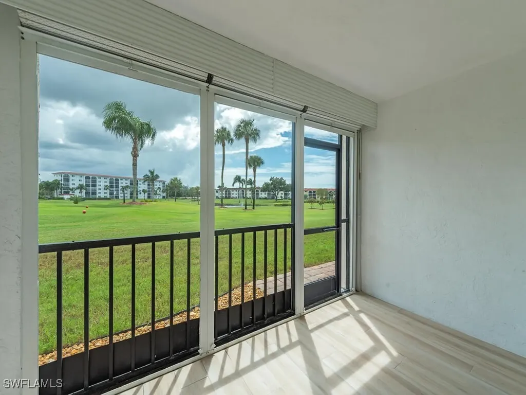 17 High Point Circle N Naples FL 34103