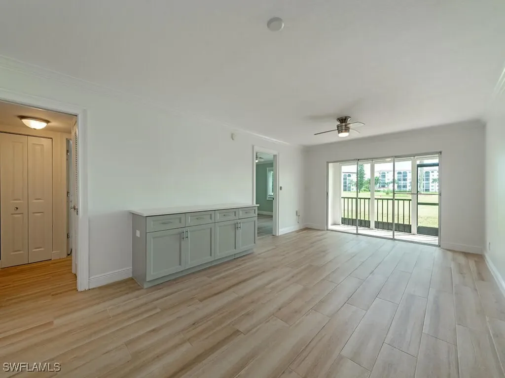 17 High Point Circle N Naples FL 34103