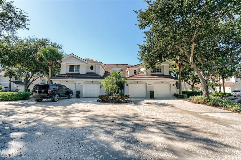 25203 Pelican Creek Circle Bonita Springs FL 34134