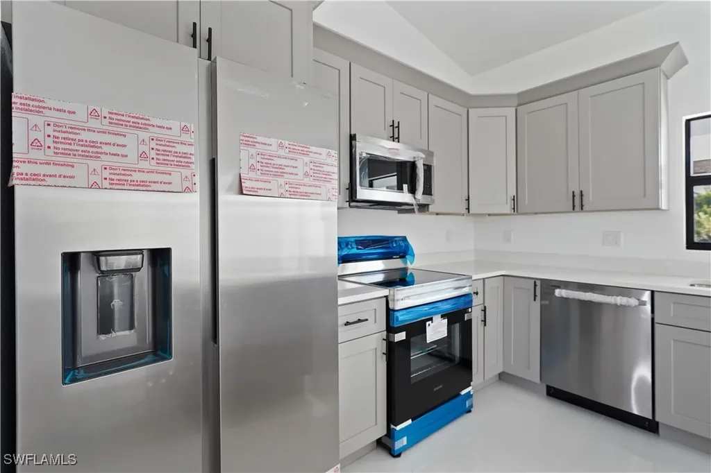 2458 NW 9th Terrace Cape Coral FL 33993