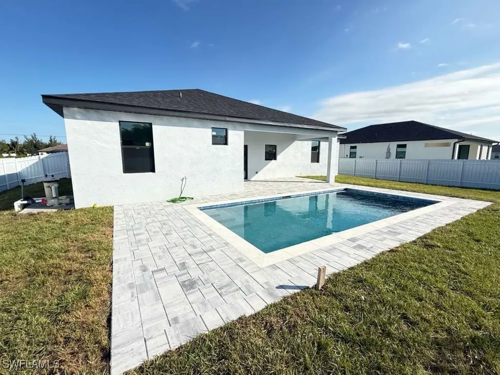 2458 NW 9th Terrace Cape Coral FL 33993