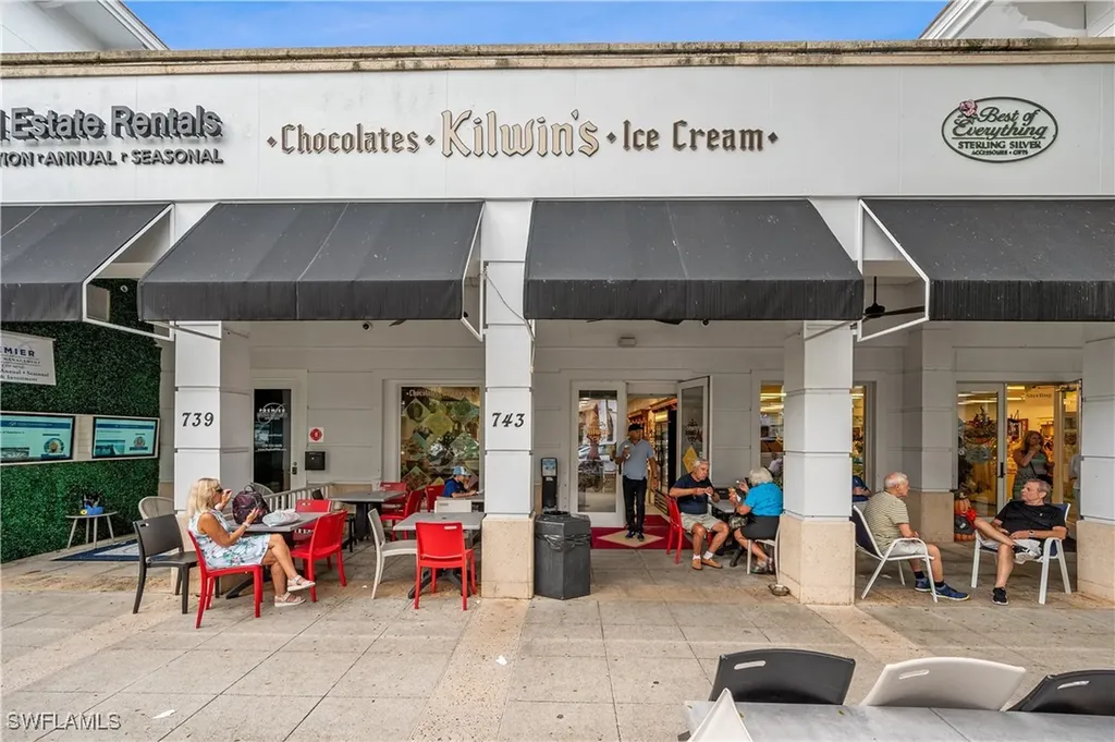 766 Central Avenue Naples FL 34102