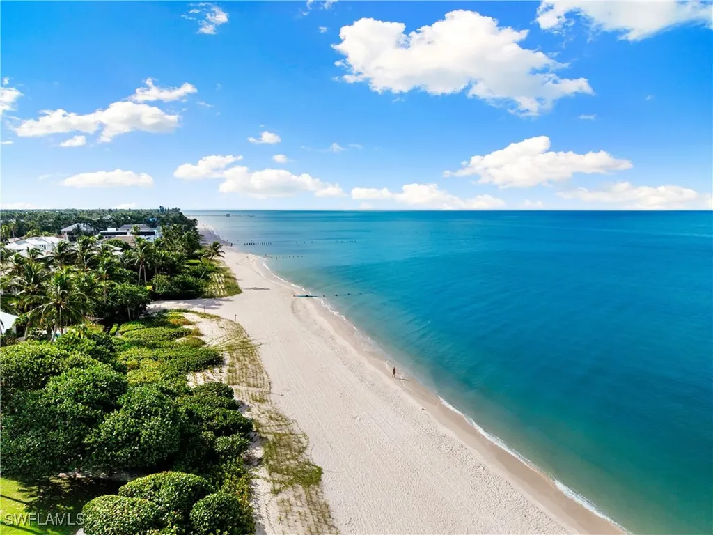 766 Central Avenue Naples FL 34102