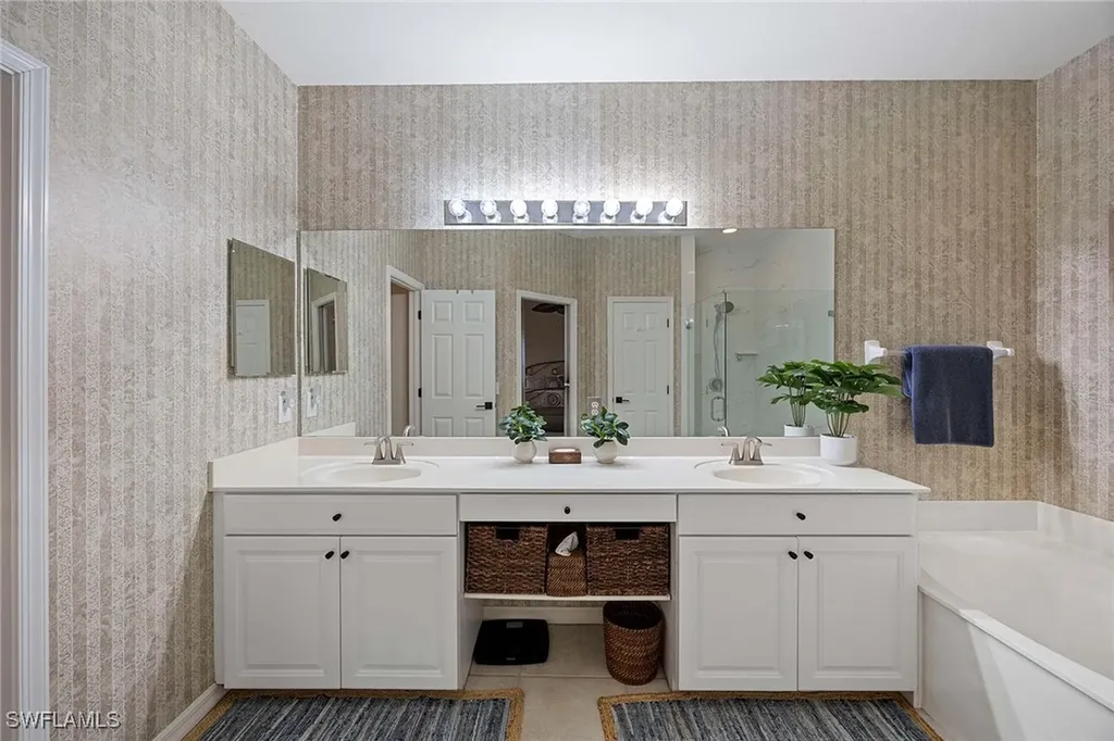 8482 Bent Creek Way Naples FL 34114