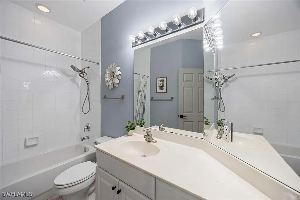 8482 Bent Creek Way Naples FL 34114