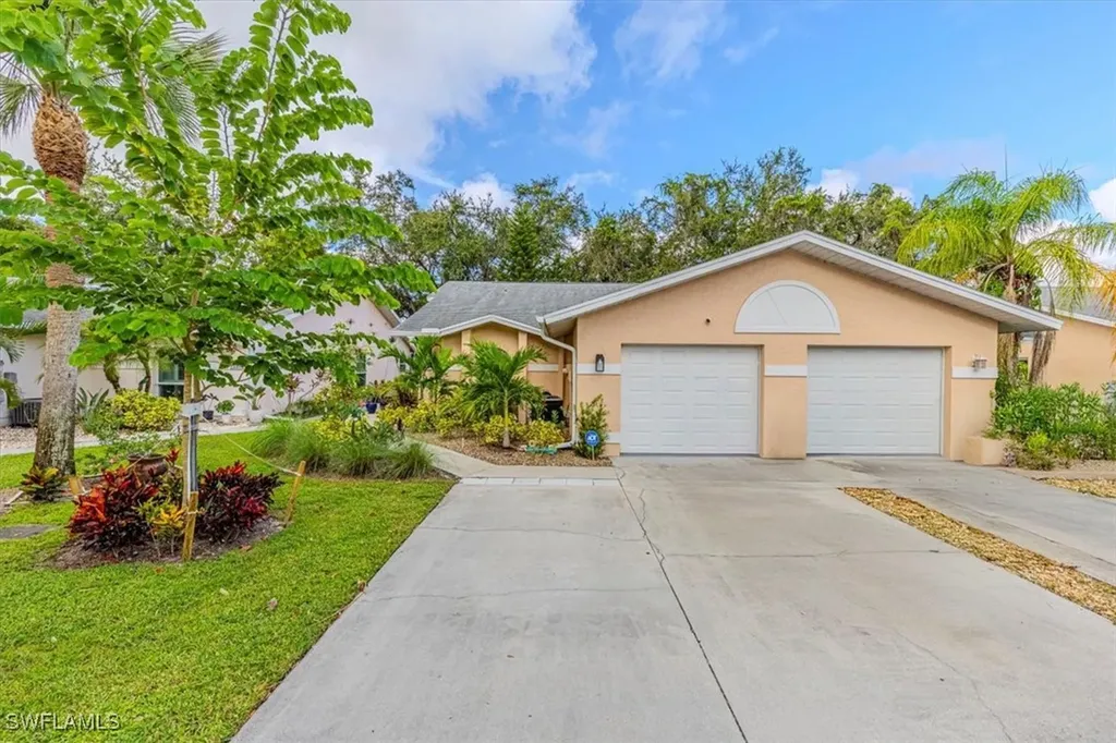 12249 Londonderry Lane Bonita Springs FL 34135