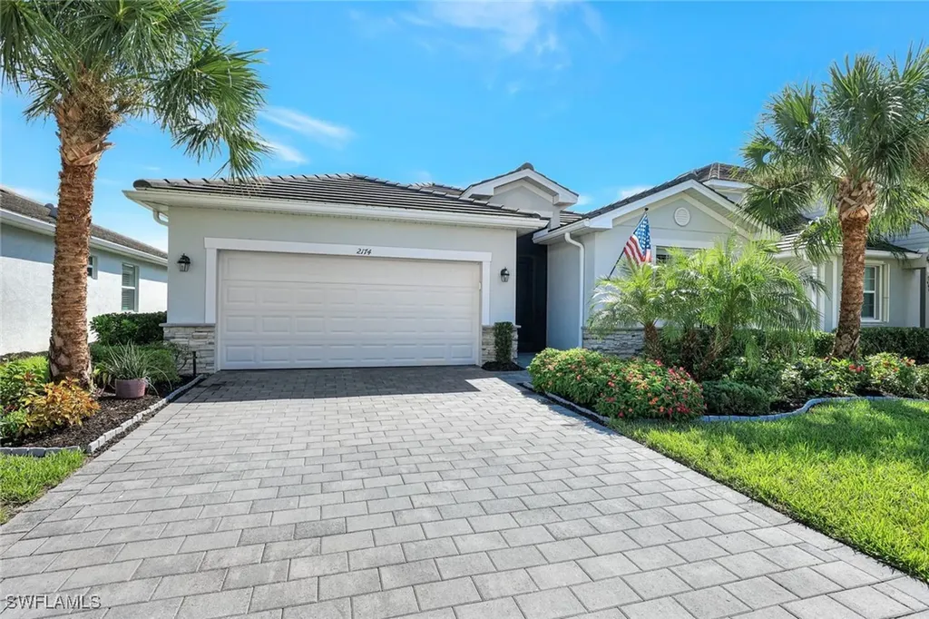 2174 Clementine Street Naples FL 34120
