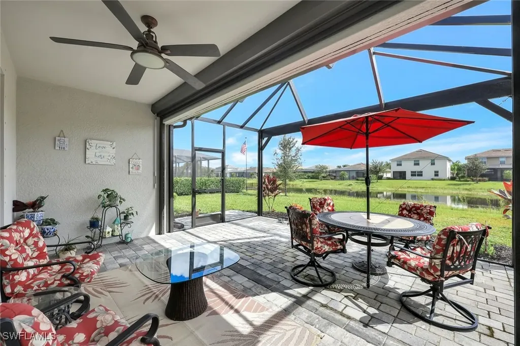 2174 Clementine Street Naples FL 34120