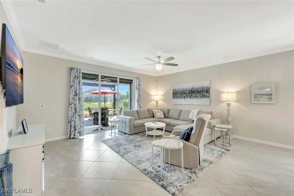 2174 Clementine Street Naples FL 34120