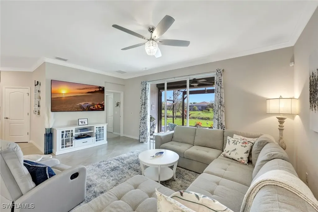 2174 Clementine Street Naples FL 34120