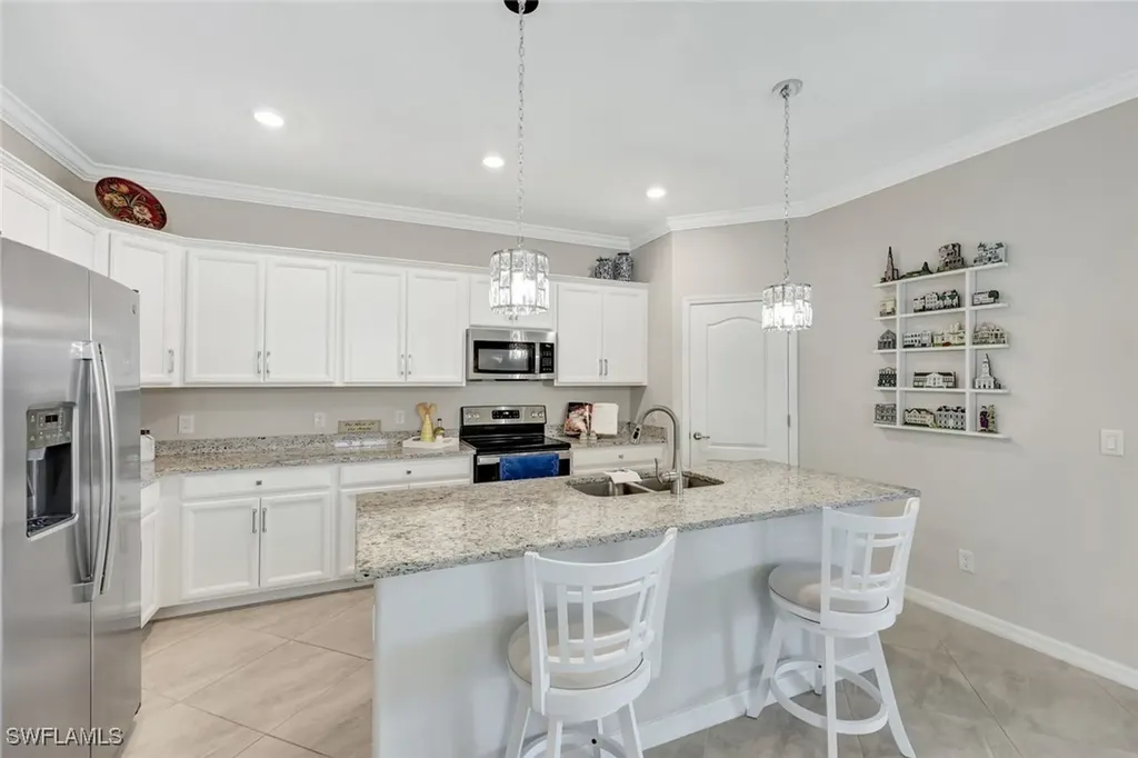 2174 Clementine Street Naples FL 34120