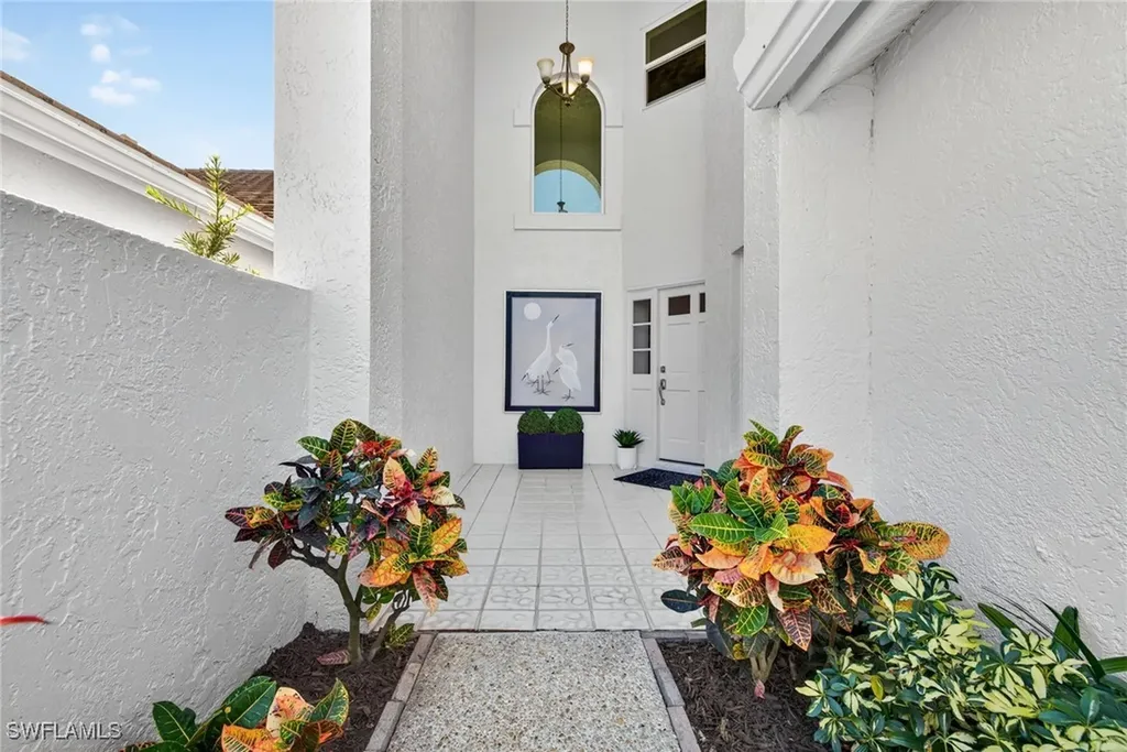 2193 Paget Circle Naples FL 34112