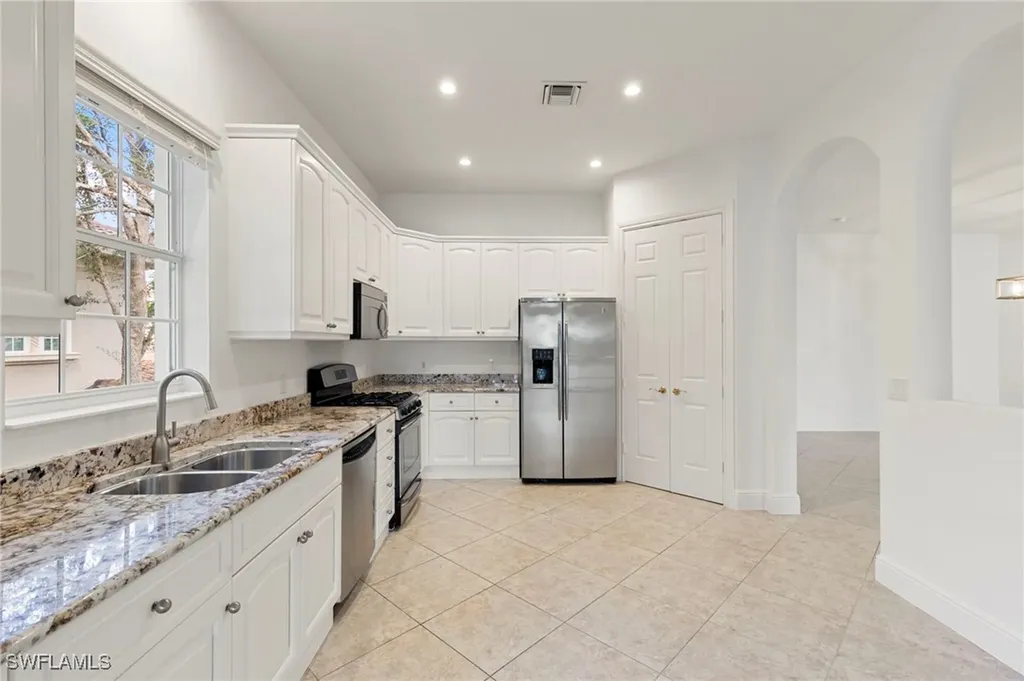 8961 Cherry Oaks Trail Naples FL 34114