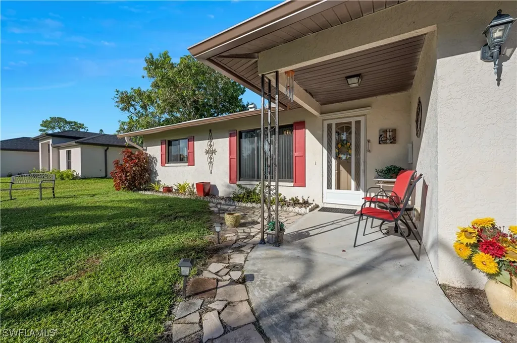 27580 Playa Del Rey Lane Bonita Springs FL 34135