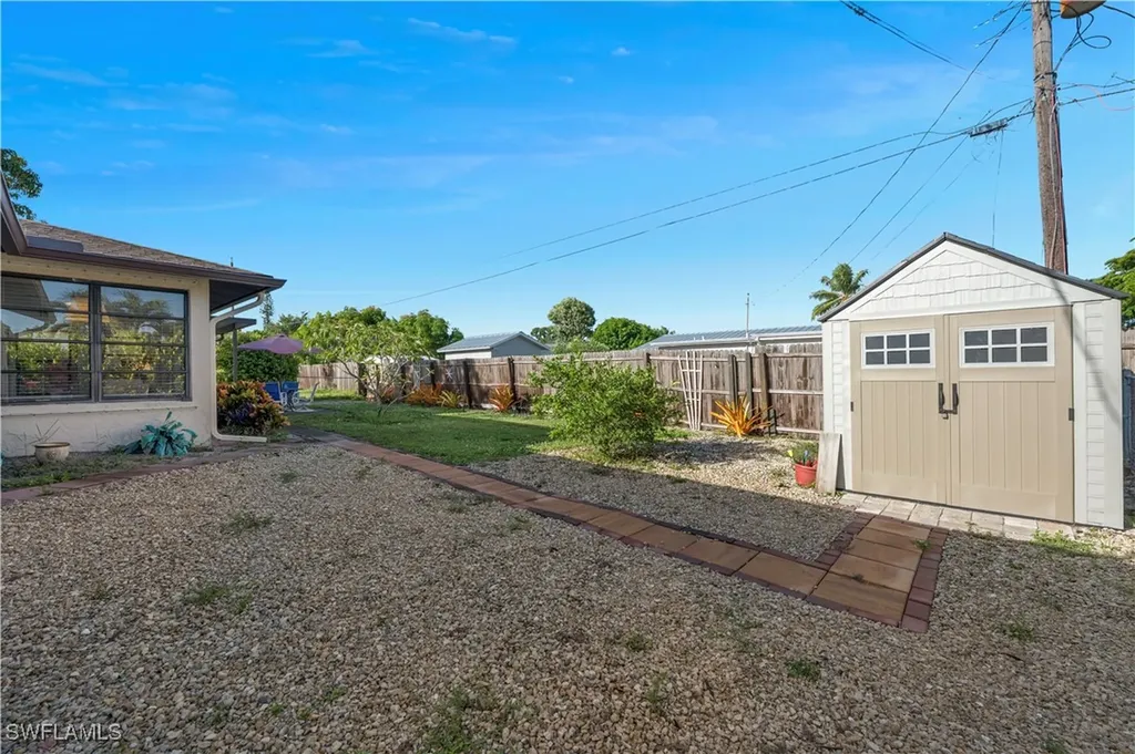 27580 Playa Del Rey Lane Bonita Springs FL 34135