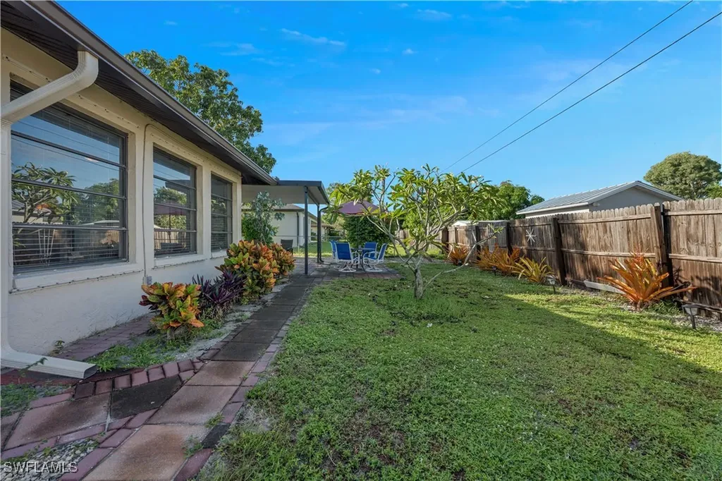 27580 Playa Del Rey Lane Bonita Springs FL 34135