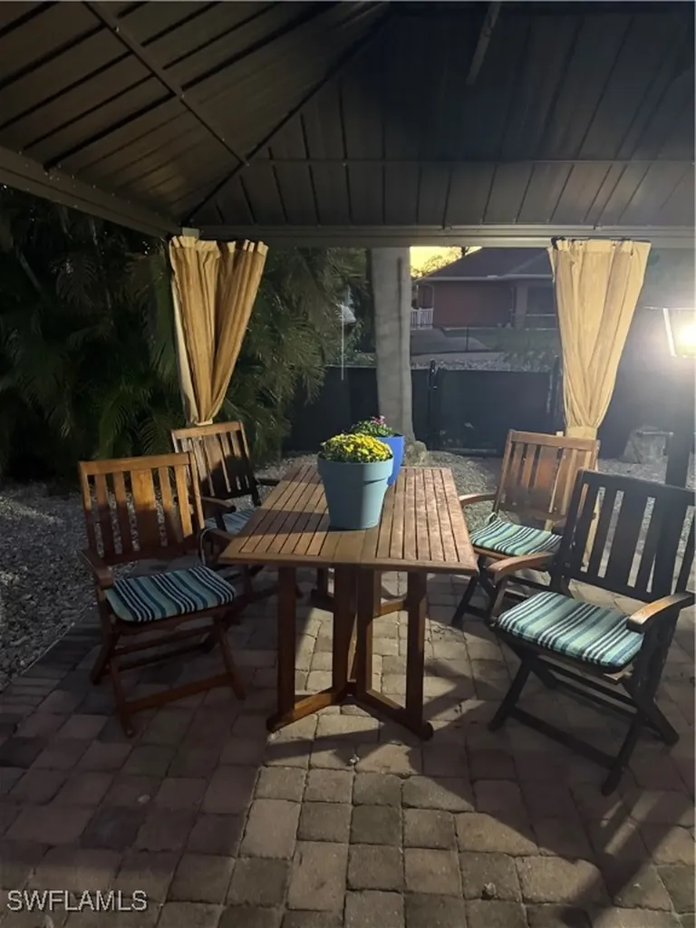 27044 Williams Road Bonita Springs FL 34135