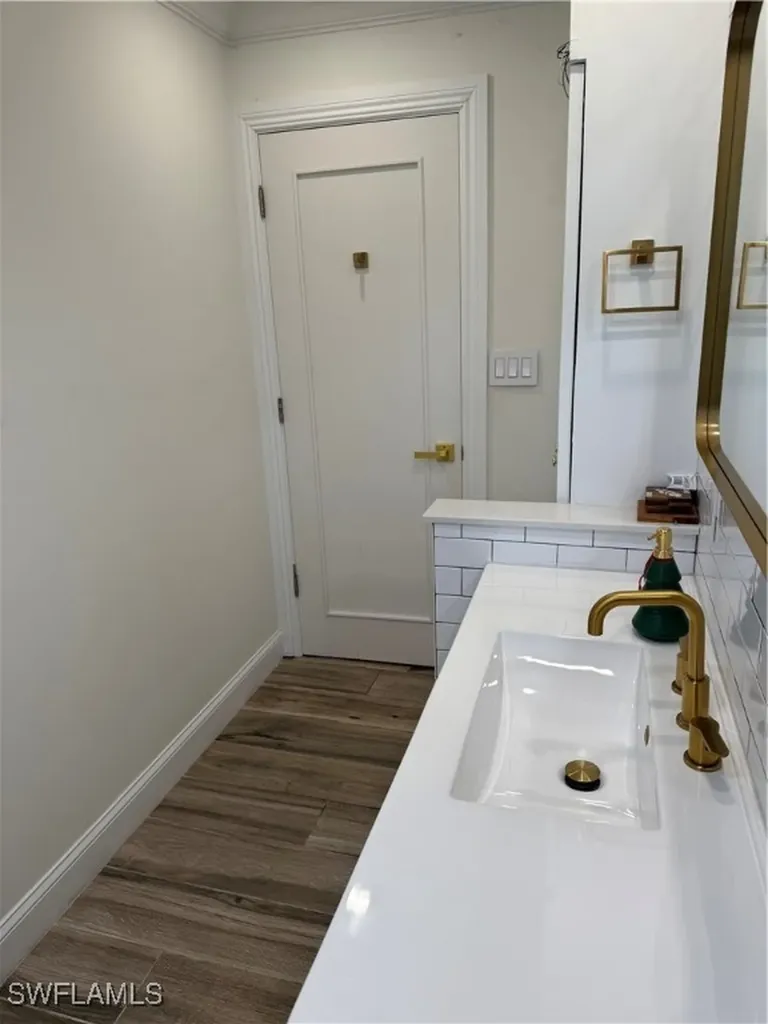 27044 Williams Road Bonita Springs FL 34135
