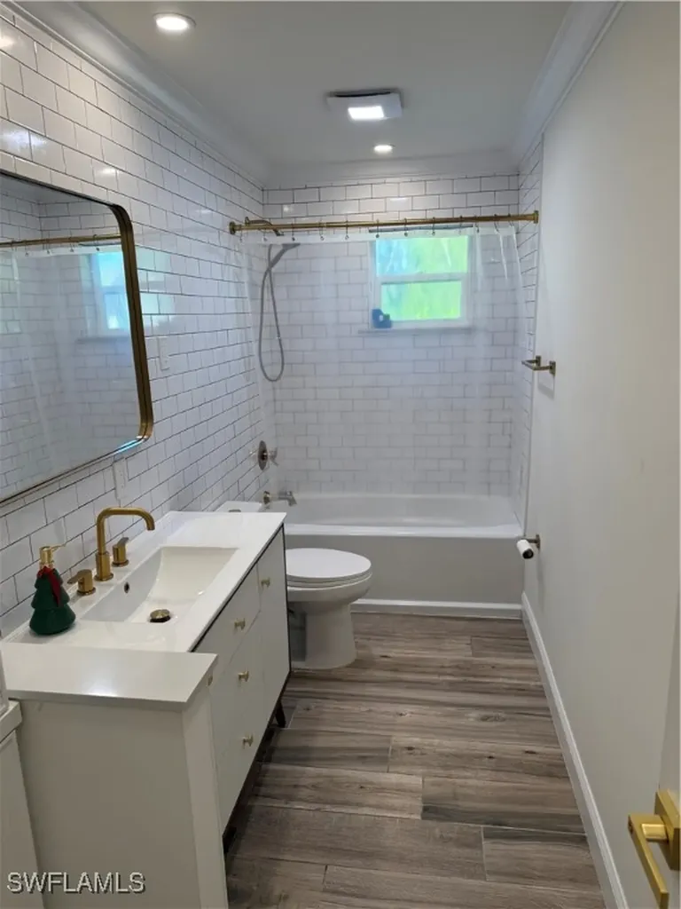 27044 Williams Road Bonita Springs FL 34135