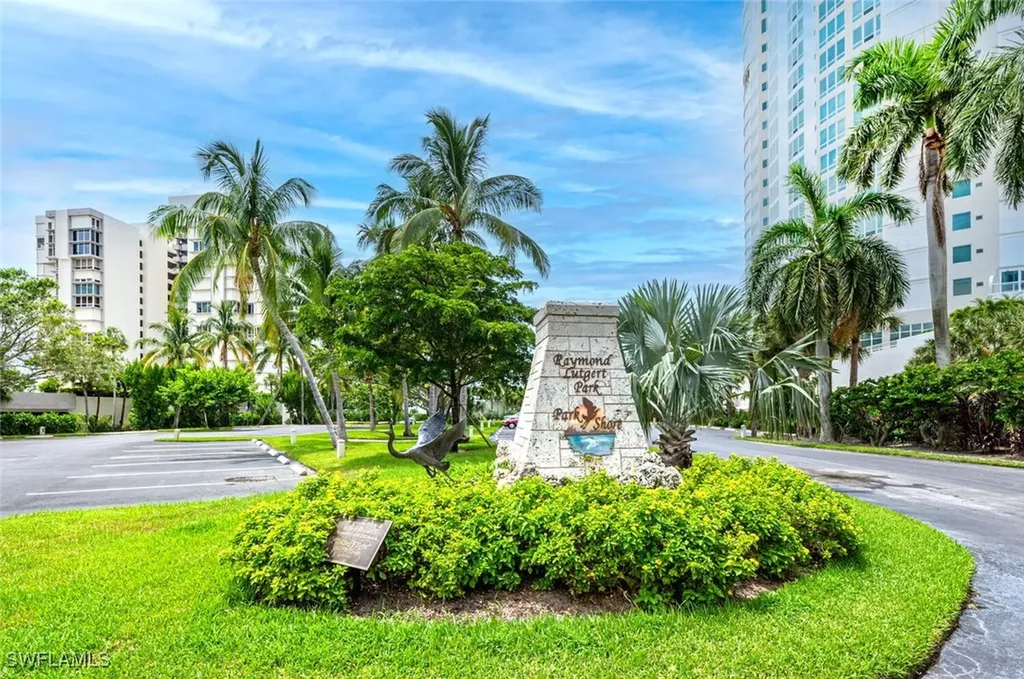 4200 Belair Lane Naples FL 34103