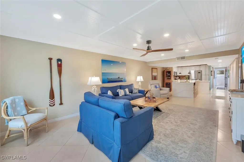4200 Belair Lane Naples FL 34103