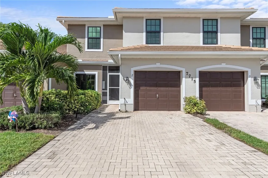 7715 Woodbrook Circle Naples FL 34104