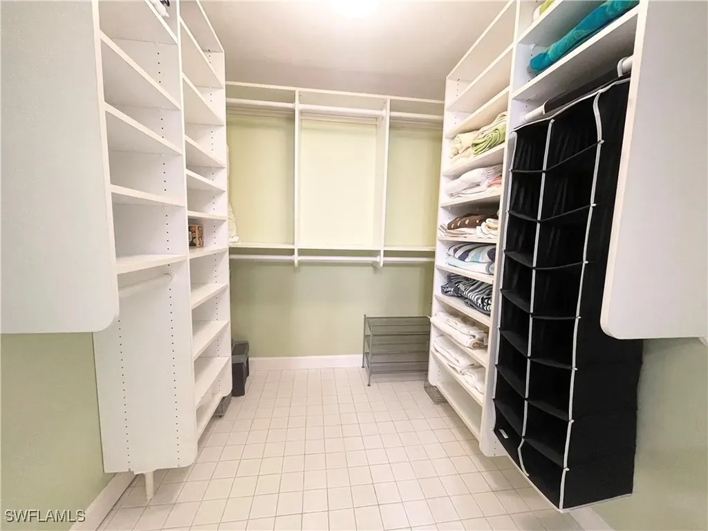 13105 Vanderbilt Drive Naples FL 34110