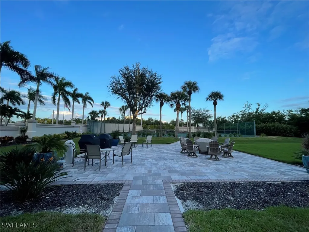 13105 Vanderbilt Drive Naples FL 34110