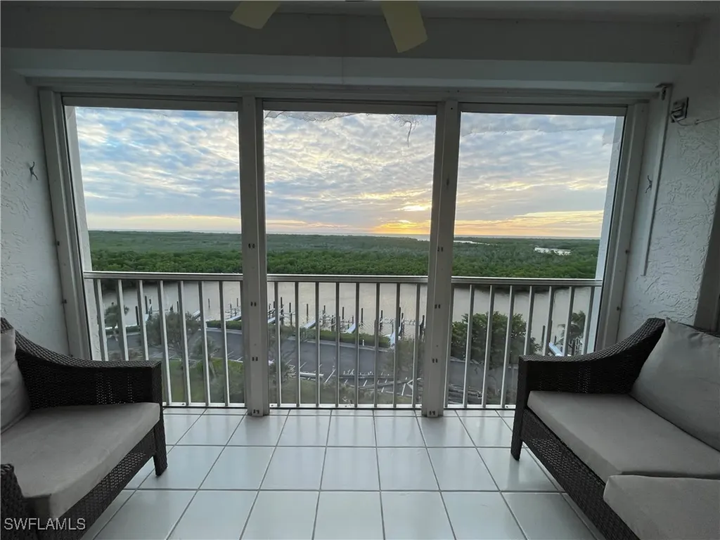 13105 Vanderbilt Drive Naples FL 34110