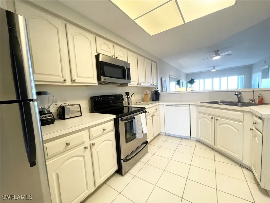 13105 Vanderbilt Drive Naples FL 34110