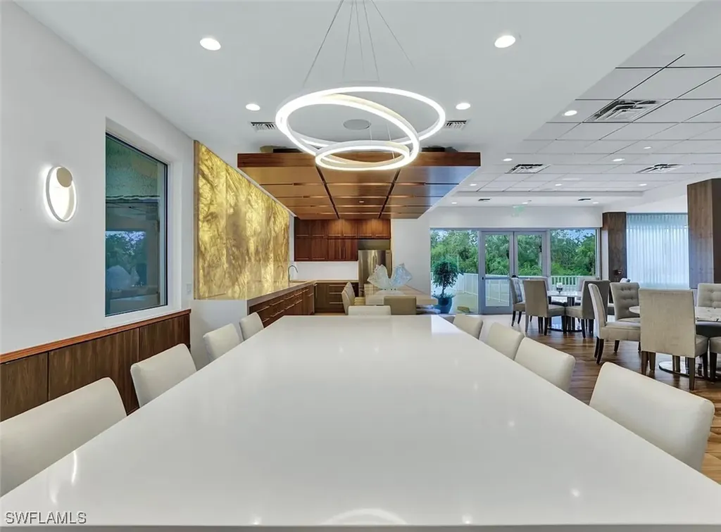 6361 Pelican Bay Boulevard Naples FL 34108