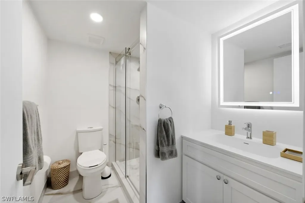 3030 Binnacle Drive Naples FL 34103