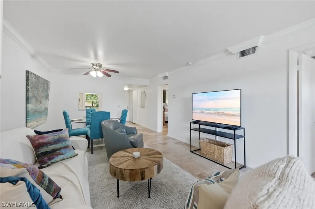 3030 Binnacle Drive Naples FL 34103
