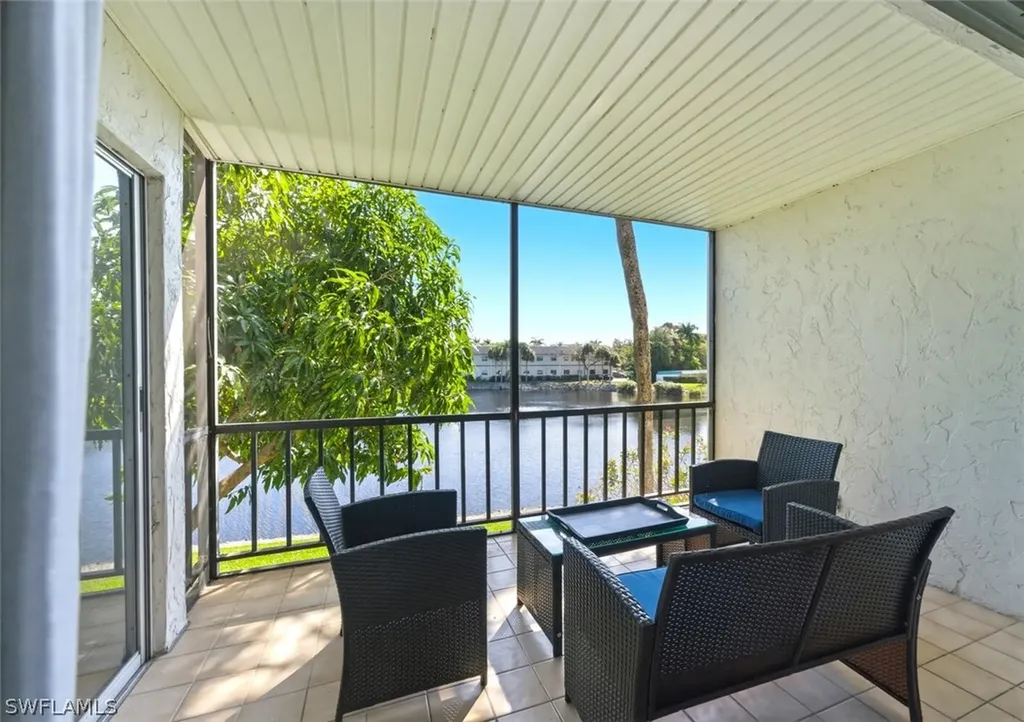 3030 Binnacle Drive Naples FL 34103