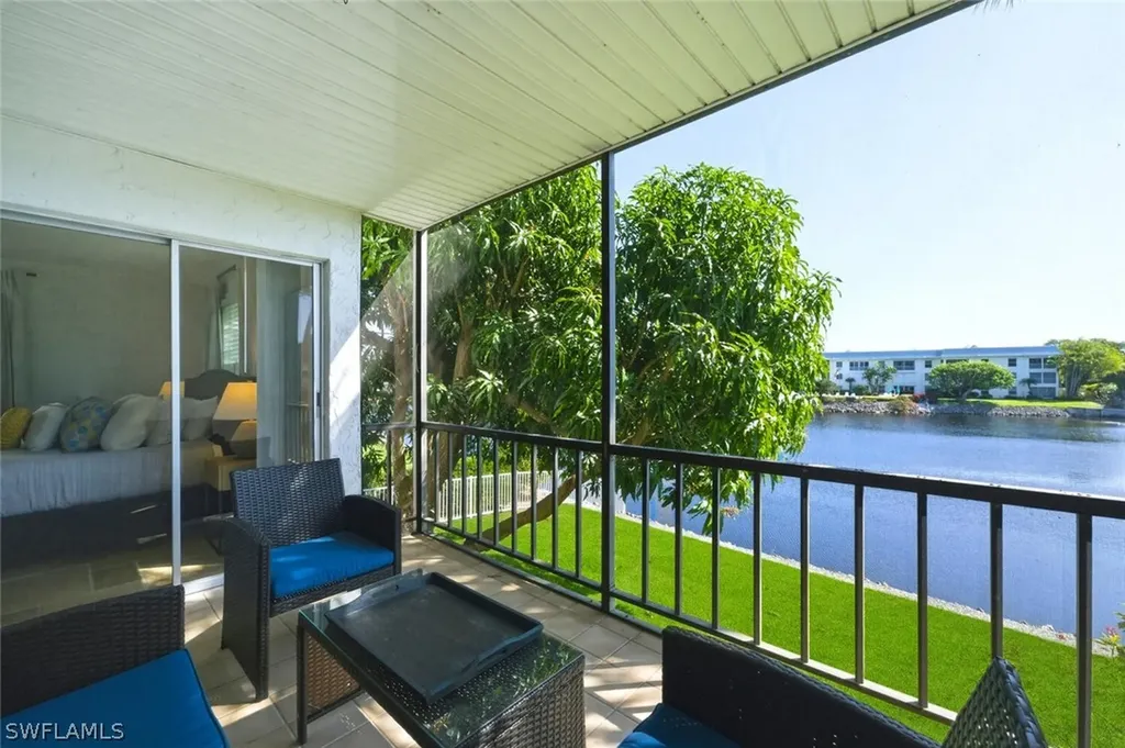 3030 Binnacle Drive Naples FL 34103