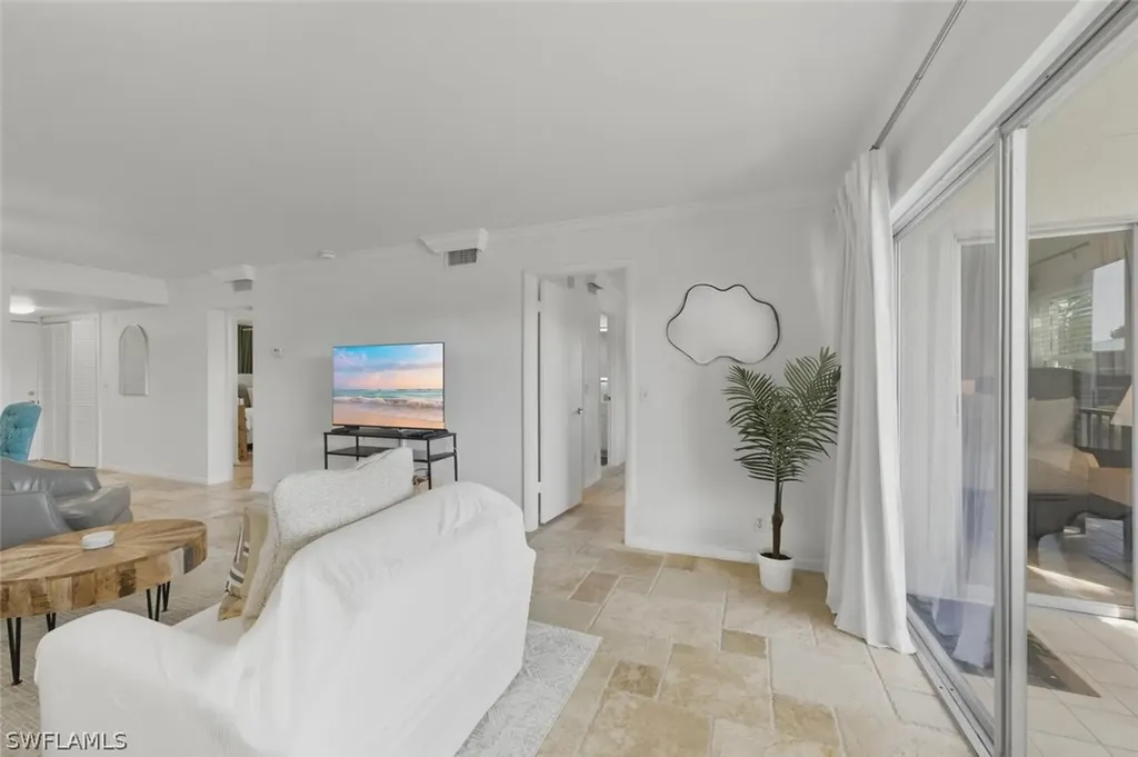 3030 Binnacle Drive Naples FL 34103